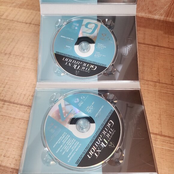 Star Trek The Next Generation: The Complete 5th Season (DVD, 2002, 7-Disc Set) - Picture 7 of 9